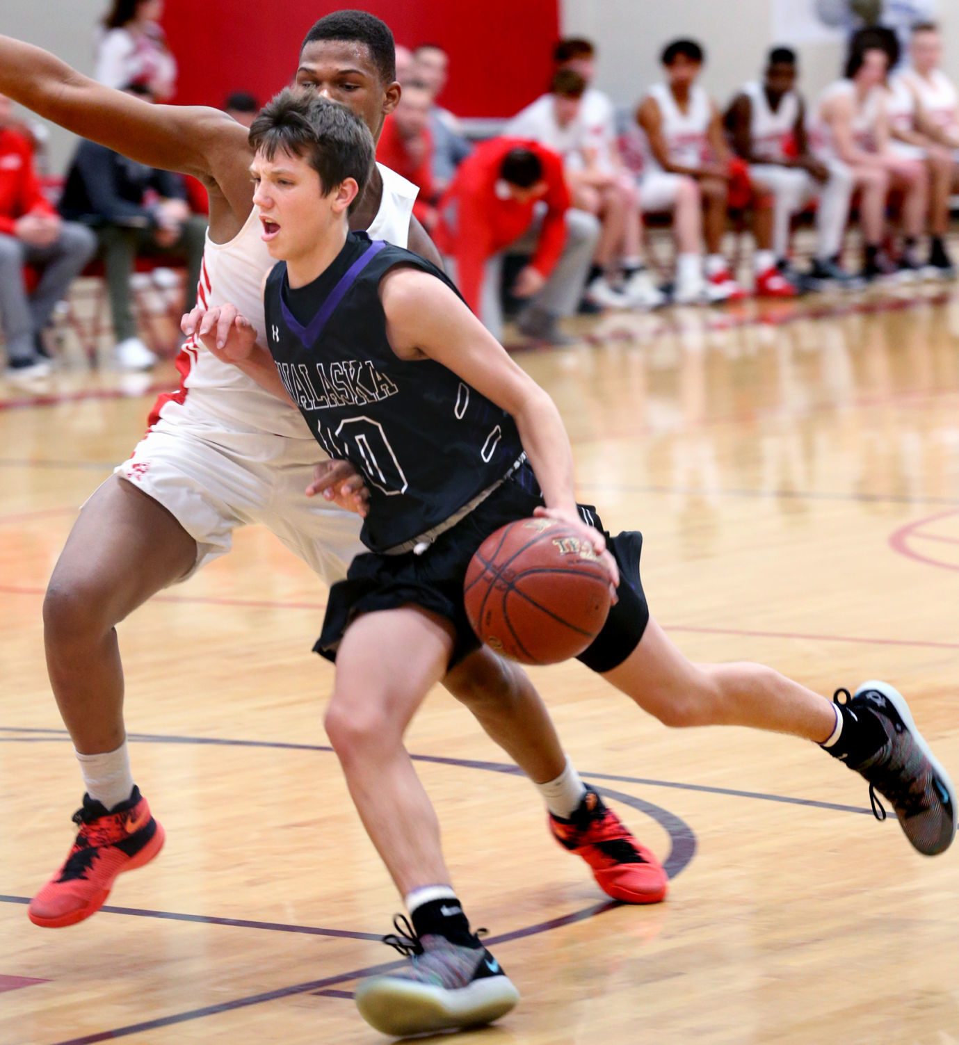 Feb. 1: Onalaska vs. La Crosse Logan